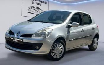 Renault clio iii Le-Pecq