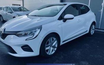 Renault clio v Saint-Herblain