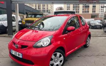 Toyota aygo Pantin