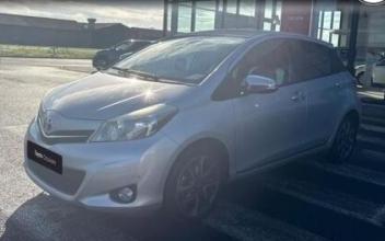 Toyota yaris Sainte-Bazeille