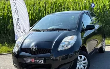 Toyota Yaris La-Chapelle-d'Armentières