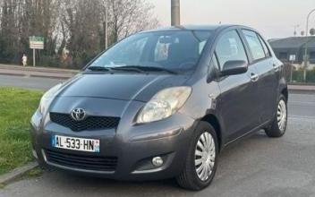 Toyota yaris Créteil