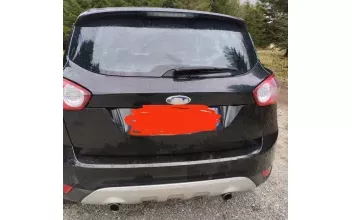 Ford Kuga Maîche