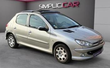 Peugeot 206 Montreuil