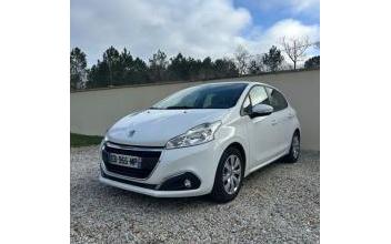 Peugeot 208 Naujac-sur-Mer