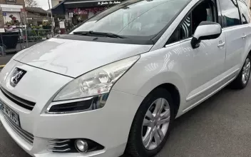 Peugeot 5008 Montfermeil