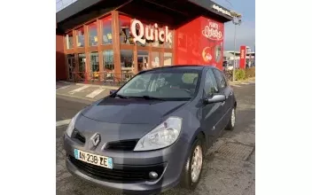 Renault Clio Ivry-sur-Seine