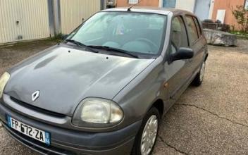 Renault clio Nîmes