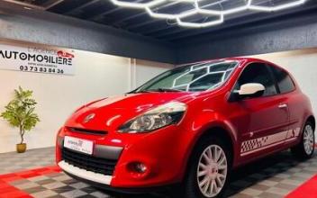 Renault clio Montceau-les-Mines