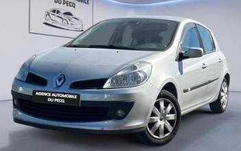 Renault clio iii Le-Pecq