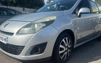 Renault Grand Scenic Magnanville