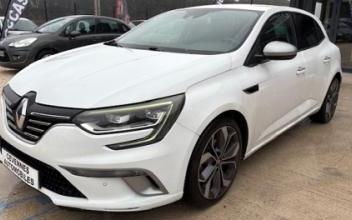 Renault megane iv Vézénobres