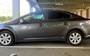 Toyota Avensis Lille