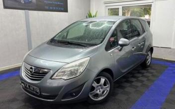 Opel meriva Vaulx-en-Velin