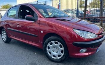 Peugeot 206 Montfermeil