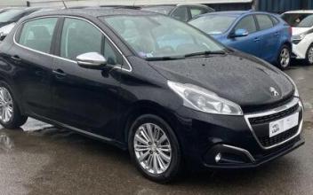 Peugeot 208 La-Courneuve