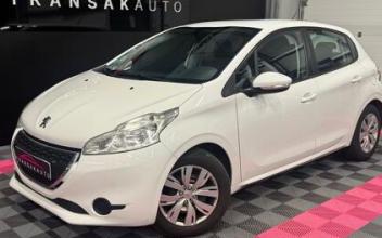 Peugeot 208 Estrablin