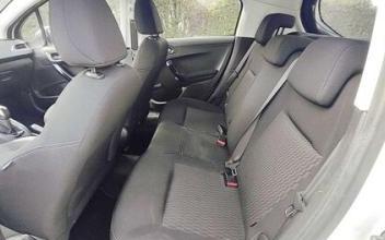 Peugeot 208 Villeurbanne