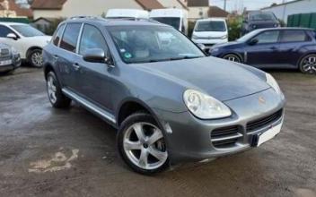 Porsche cayenne Fleury-les-Aubrais
