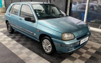 Renault Clio Nantes