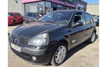 Renault clio Coignières