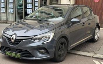 Renault clio v Versailles