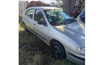 Renault megane Puyloubier