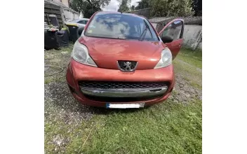 Peugeot 107 La-Montagne