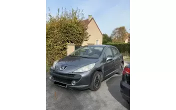 Peugeot 207 Caen