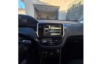Peugeot 208 Mallemort