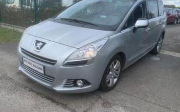 Peugeot 5008 Les-Essarts-le-Roi