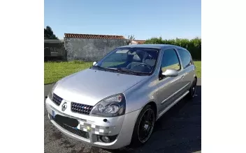Renault Clio Saint-Jean-d'Angély