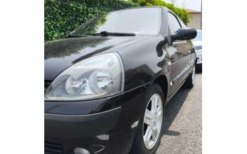 Renault clio ii Saint-Laurent-du-Var