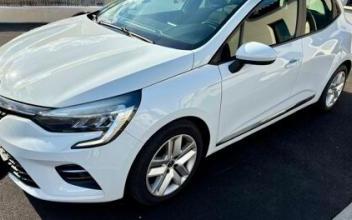 Renault clio v La-Chapelle-sur-Erdre