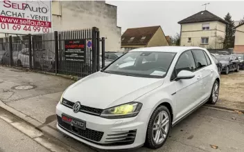 Volkswagen Golf Viry-Chatillon