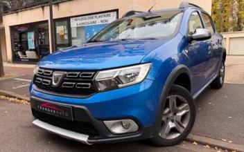 Dacia sandero Saint-Maur-des-Fossés