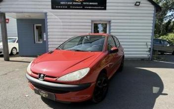 Peugeot 206 La-Richardais