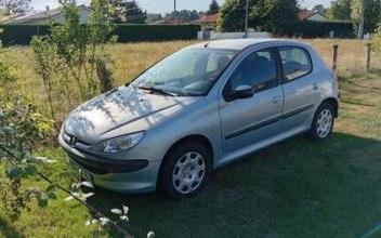 Peugeot 206 Labarthe-Inard