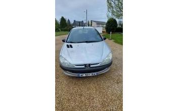 Peugeot 206 Belle-Isle-en-Terre