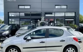 Peugeot 207 Châteaugiron
