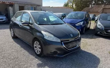 Peugeot 208 Bize-Minervois