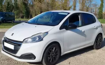 Peugeot 208 Etampes