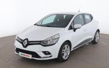Renault clio Issy-les-Moulineaux