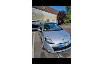 Renault clio iii Le-Chesnay