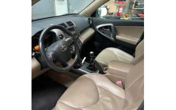 Toyota avensis Gonfreville-l'Orcher