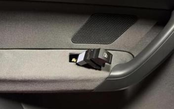 Volkswagen touran Poisy