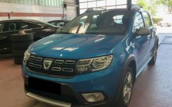 Dacia sandero Salaise-sur-Sanne