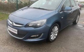 Opel astra Les-Essarts-le-Roi