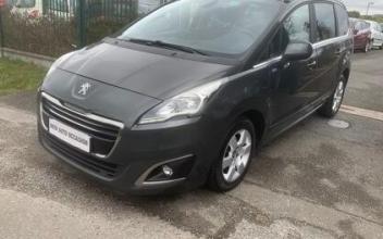 Peugeot 5008 Les-Essarts-le-Roi