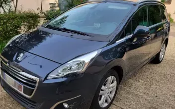 Peugeot 5008 Les-Clayes-sous-Bois